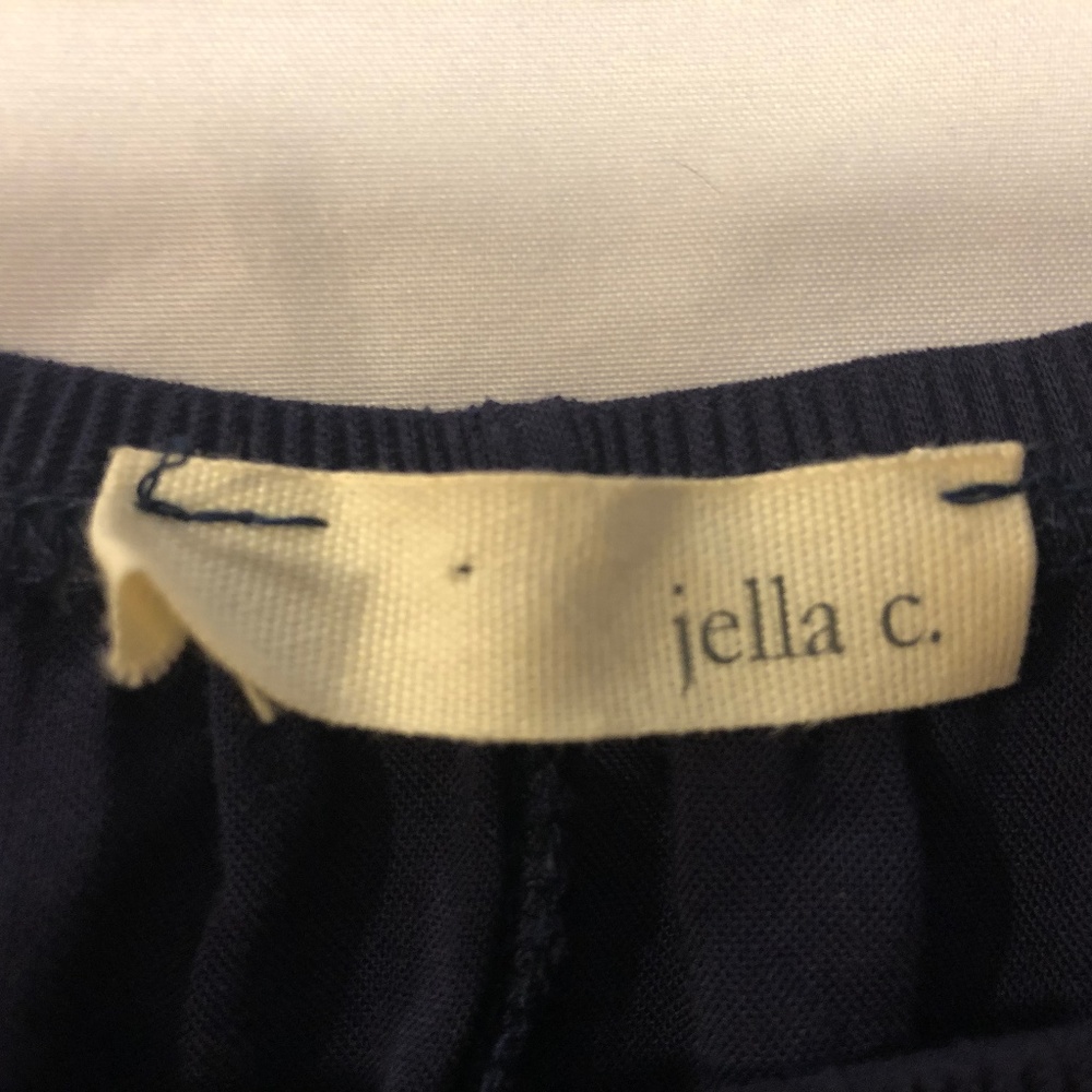 Jella C. peasant top